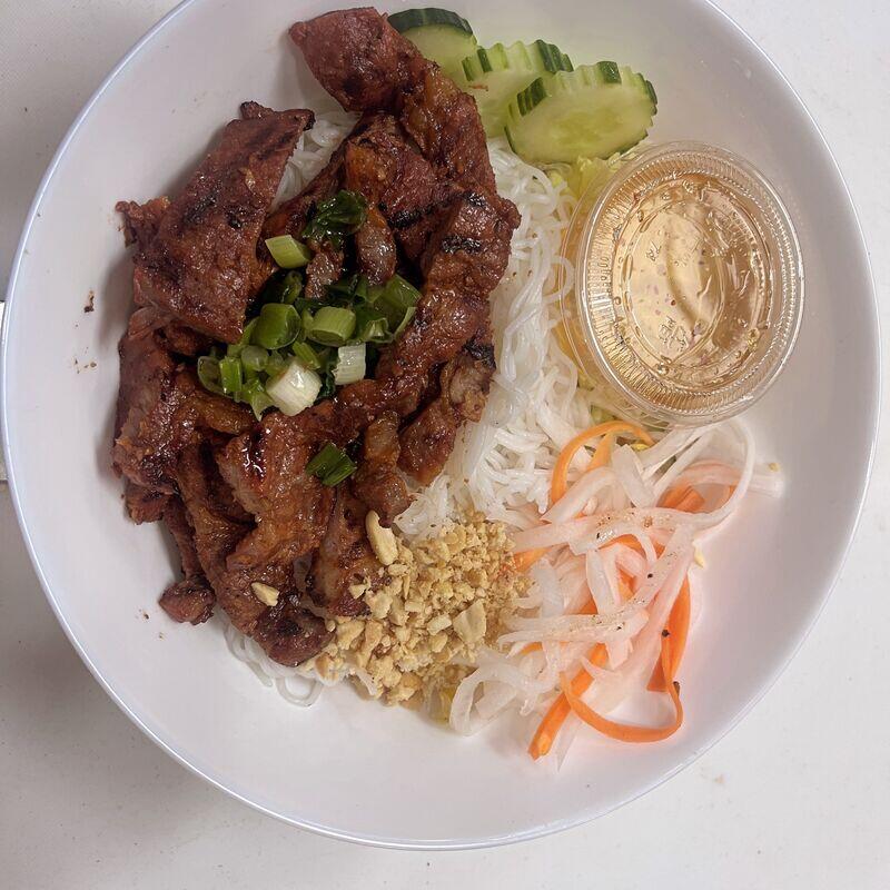 Bun (Rice Noodles)